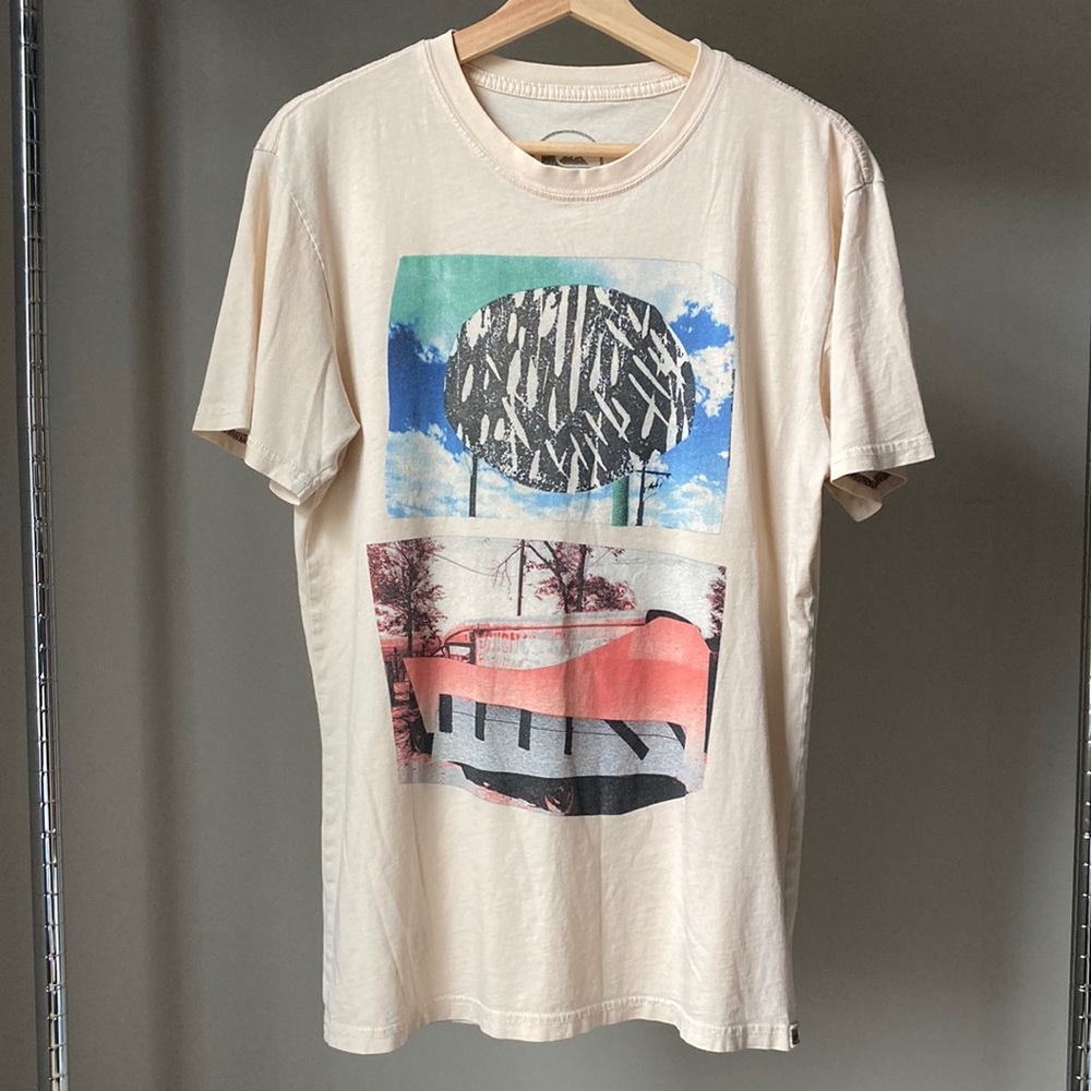 Quicksilver 100% organic cotton T-Shirt w/ original artwork